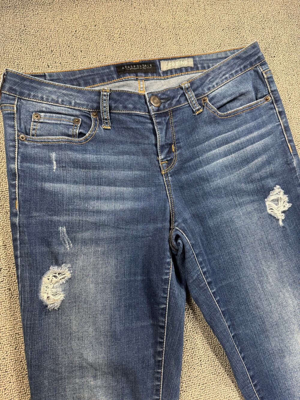 Aeropostale Women's Size 8 Distressed Jeggings Dark Blue Stretch Skinny Jeans